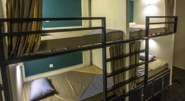 Nest Beach Club - Hostel
