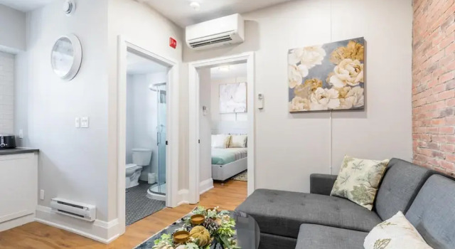 Designed 1BR Apartment 2, Varaa Huoneisto Hamilton 