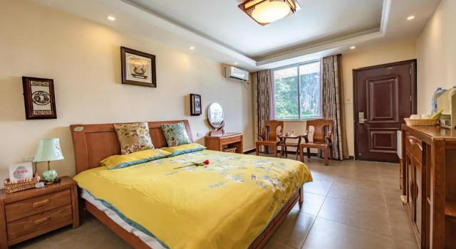 Номер Standard с видом на горы Junshe Boutique Guest House-Complementary pick up servie for a 3-night stay in a deluxe room