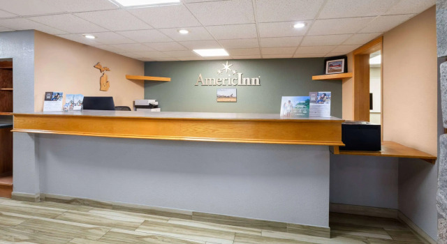 AmericInn by Wyndham Oscoda Near AuSable River, Rezerwuj Hotel Oscoda Michigan