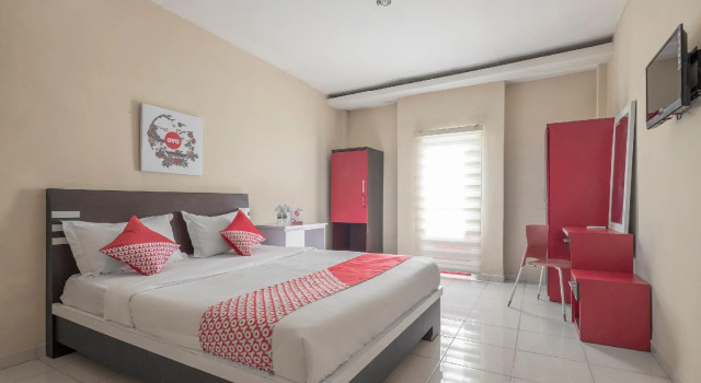 OYO 1075 Rumah Indah Losari Inn