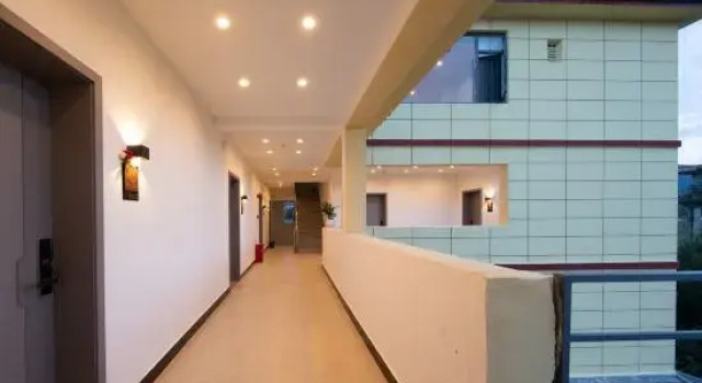 Fangxinju · Youfeng Four Seasons | Aroma Garden Scenic Vacation Boutique Stay (Gucheng South Gate)