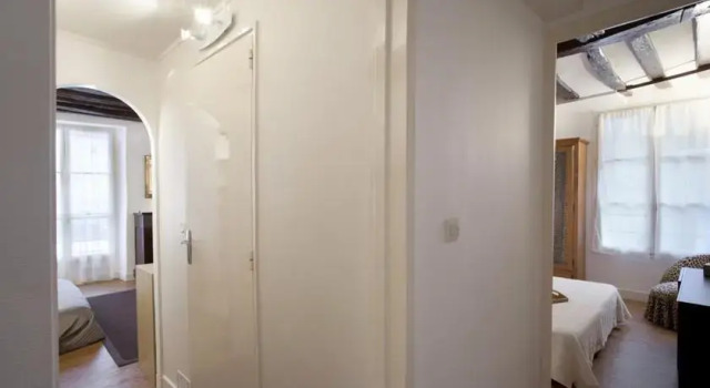 Locappart Chanoinesse, Book Hotel Paris Ile de France