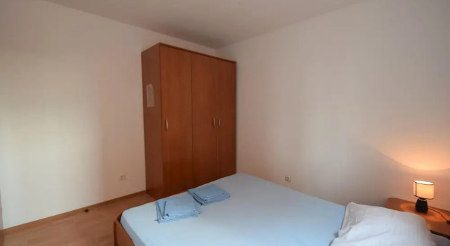 Apartment Alex, Забронировать Апартаменты/квартира Отели Малинска с парковкой, Парковка