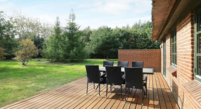 6 Person Holiday Home in Ulfborg, Prenota Hotel  