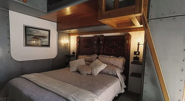 Двухместный номер Deluxe с балконом и с видом на сад The Kraken Inn - Steampunk Boutique B&B in Bergamo