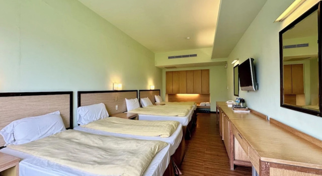 Шестиместный семейный номер Standard CHIENTAN Youth Hotel
