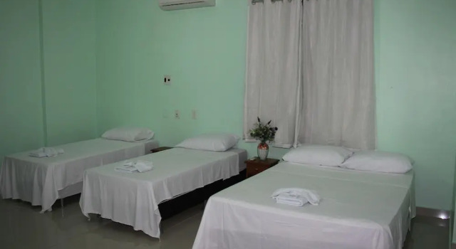 Трёхместный номер Standard Hotel Safari