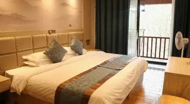 Yichun Jingfu Courtyard · Linmei Aishe Homestay, Rezerwuj Hotel Yichun Jiangxi