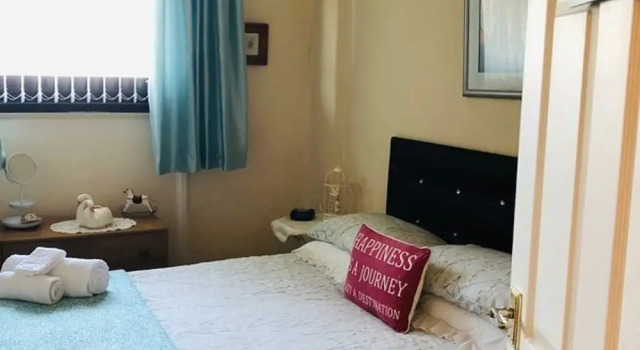 Captivating 2-bed Apartment in Aberdeen, Забронировать Апартаменты/квартира Отели Абердина с парковкой, рядом с Prince Albert the Prince Consort, Парковка