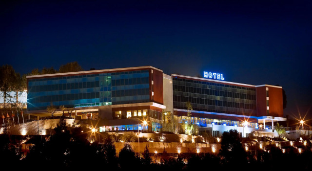 Penafiel Park Hotel & Spa, Rezerwuj Ośrodek wypoczynkowy Hotele w Paço de Sousa z parkingiem, Parking