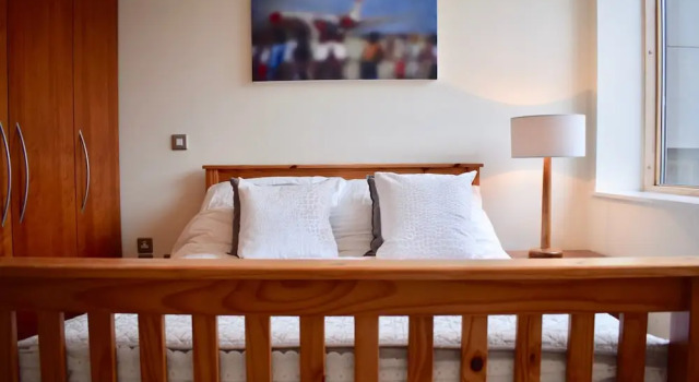 Riverside Flat in Dublin, Забронировать Апартаменты/квартира Дублин Каунти Дублин, рядом с Стадион для собачьих бегов Шелбурн-парк