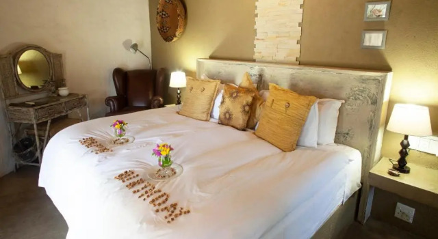 Номер Superior Mziki Safari Lodge