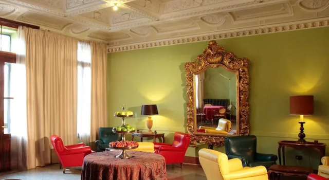 Hotel Croce Bianca, Забронировать Отель Азиаго Венето