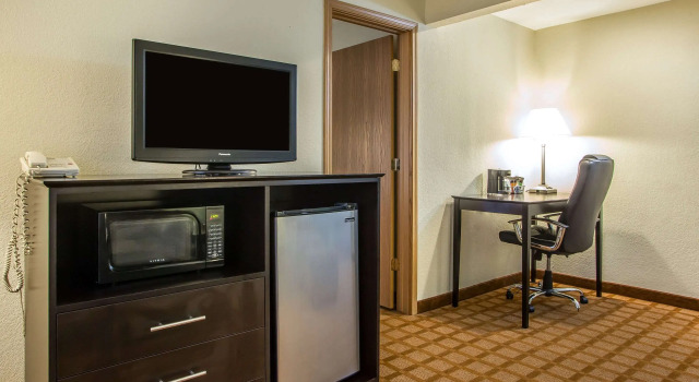 Двухместный люкс Quality Inn & Suites Marinette