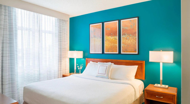 Двухместный люкс c 1 комнатой Residence Inn Portland Downtown/RiverPlace