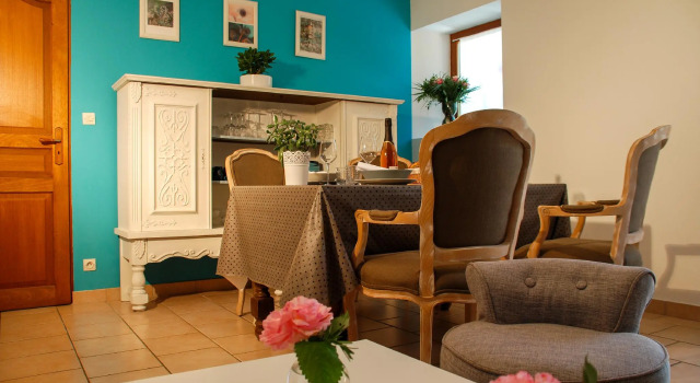 Gîtes Les Closeaux, Rezerwuj Hotel  