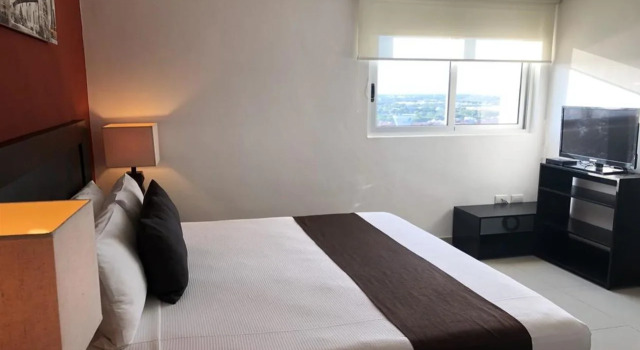 Suites Malecon Cancun
