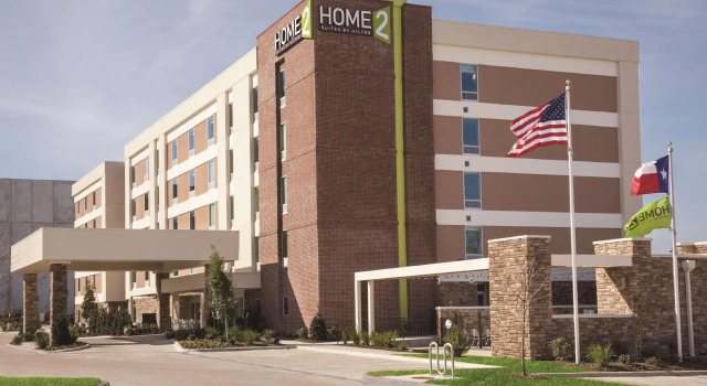 Четырёхместная студия Home2 Suites by Hilton College Station