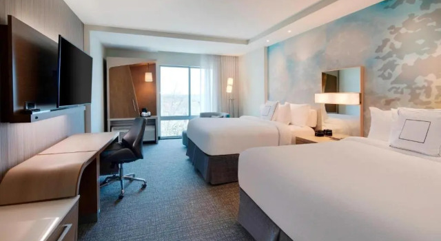 Четырёхместный номер Standard с видом на город Courtyard by Marriott Atlanta Vinings/Galleria