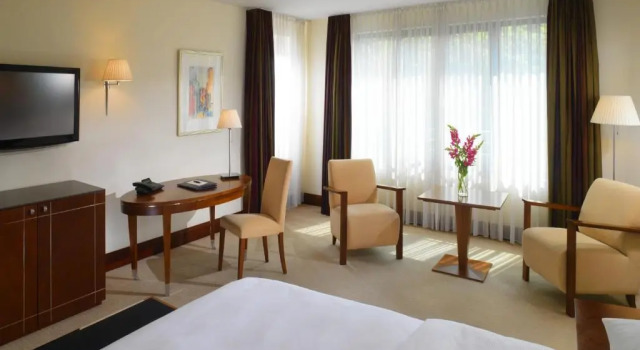 Двухместный номер Executive Sheraton Carlton Nuernberg