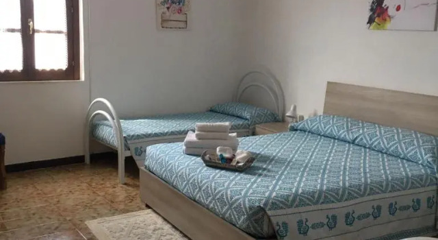 Casa vacanze Mideri, Забронировать Отель «постель и завтрак» Отели Ольястра с парковкой, Парковка