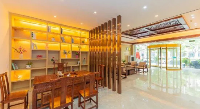 Shanlan Shangju Hotel (Yichang Shuiyuecheng Shopping Center Sanxia University Branch)