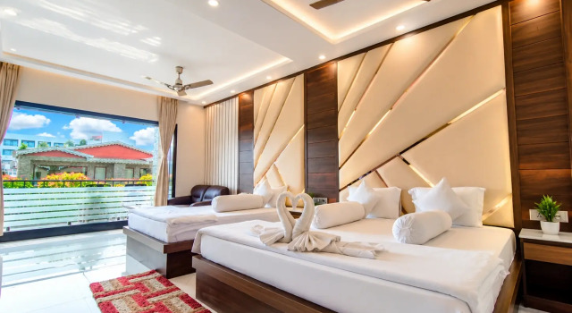 Коттедж Executive Grand Beach Resort