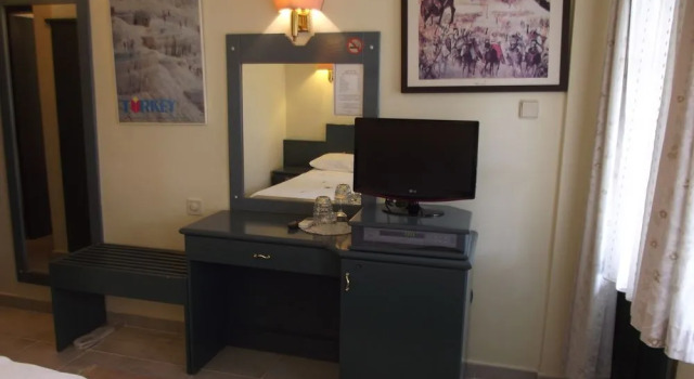 Hal-Tur Hotel