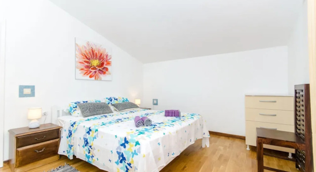 Apartment The Place, Rezerwuj Apartament Hotele w Split-Dalmatia County z parkingiem, Parking