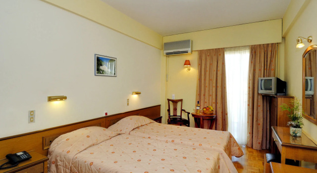 Hotel Nefeli