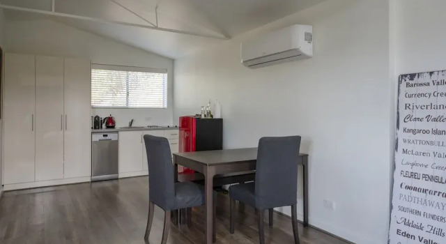 Люкс 131 Your Vineyard Home in the heart of the Vale