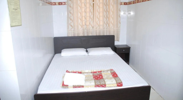 Ly Guest house, Забронировать Гостевой дом Гостевые дома Хошимина, рядом с Рынок Бен Тхань, Гостевой дом