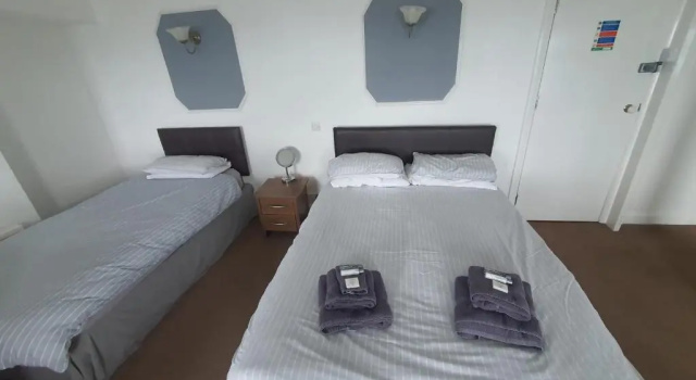 Семейный номер Standard с видом на море Highlander Hotel