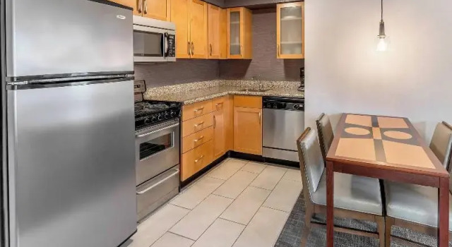 Четырёхместный люкс Residence Inn Sacramento Rancho Cordova