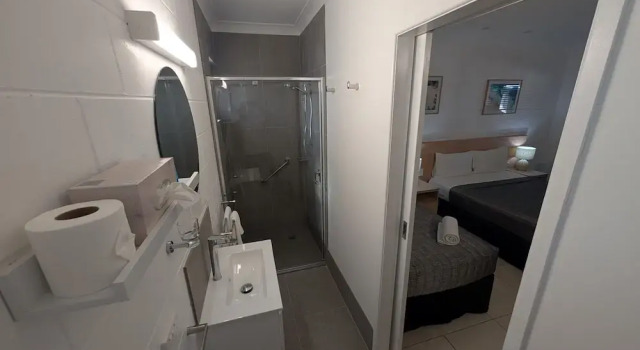 Двухместный номер Deluxe с балконом Moffat Beach Motel Caloundra