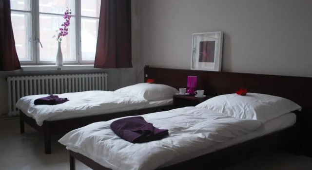 Standard dublă cameră PLUS BERLIN Hotel & Hostel