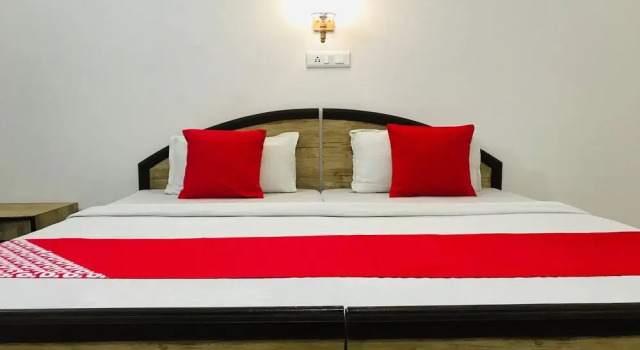 OYO 24537 Hotel Sahaj Villa, Rezervovat Hotel Uttarkāshi Uttarakhand