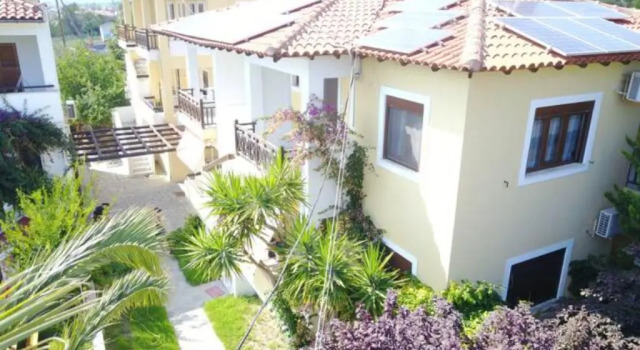 Апартаменты Melina Apartments - Bright Holiday Apartment in Nikiti