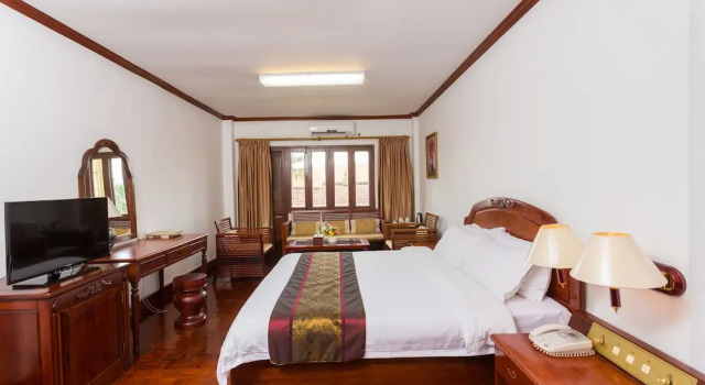 Двухместный номер Superior с балконом Mekong Hotel