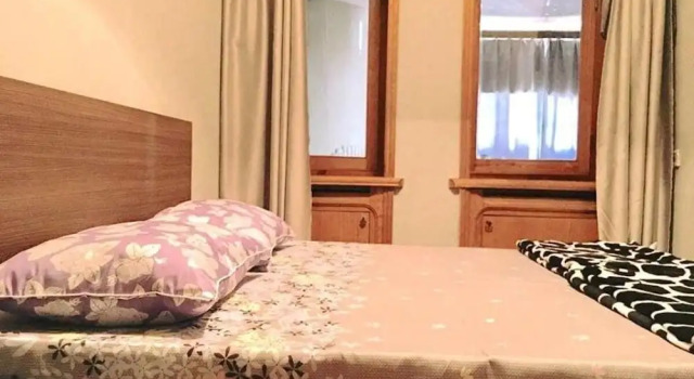 Taj Hostel, Забронировать Хостел Хостелы Тбилиси, рядом с Парк Пушкина, Хостел