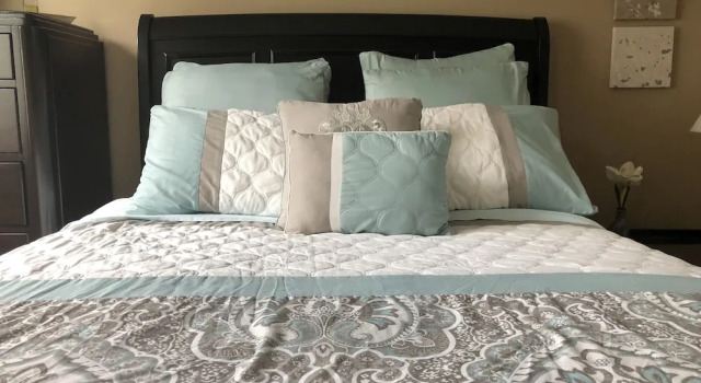 Двухместный номер Standard с видом на горы Luxury Lakefront Rooms