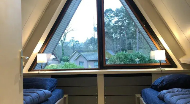 Бунгало Bungalow in Limburg Near Nature Reserves