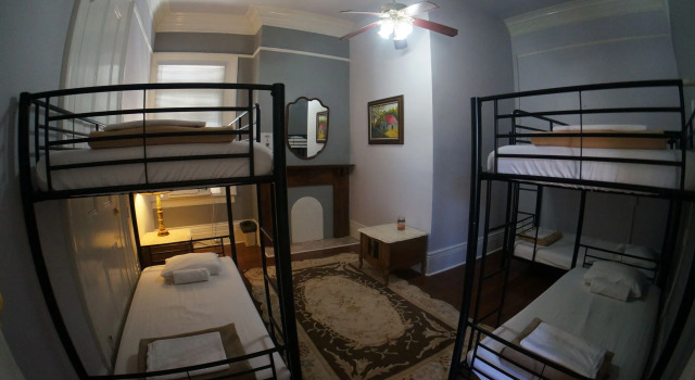 Auberge Nouvelle Orleans Hostel