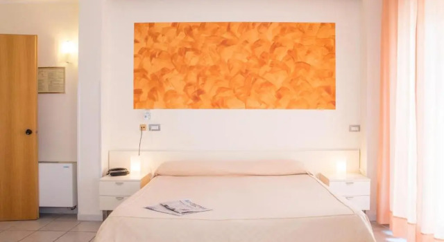 Четырёхместный номер Hotel Tirreno