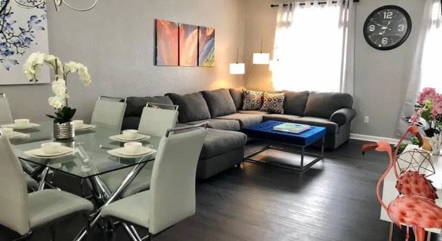 Коттедж с 3 комнатами Tideview 166 · NEW Ultra Modern & Super Clean 3 Full Suites