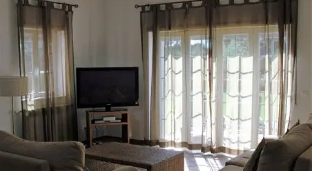 Vila dos Príncipes in Praia del Rey, Book Hotel Hotels in Bom Sucesso with a Pool, Swimming Pool