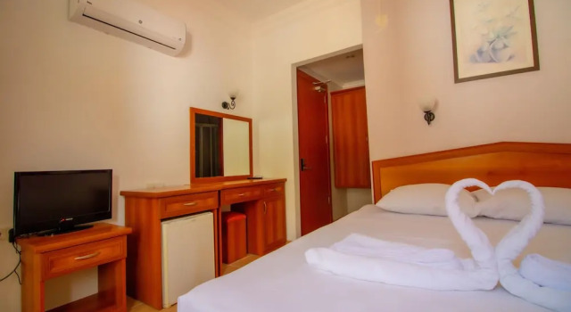 Двухместный номер Standard Celeste Hotel