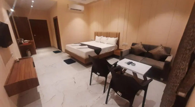 Двухместный номер Deluxe с частичным видом на море Parth King Beach Resort