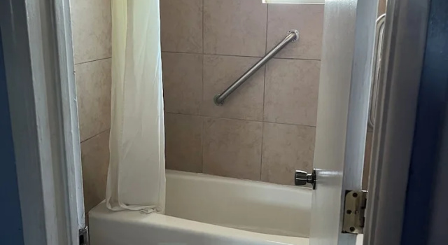 Четырёхместный номер Standard Del Aire Inn LAX